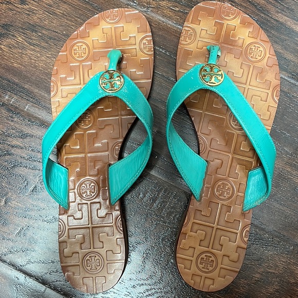 Tory Burch Shoes - Tory Burch Thong Sandal